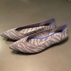 EUC rothys point retired zebra print flats
